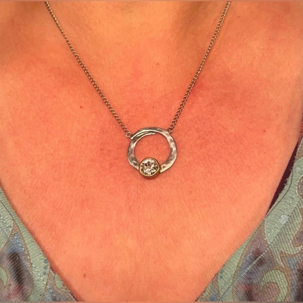 Grace & Heart sterling and cz necklace
Classic style